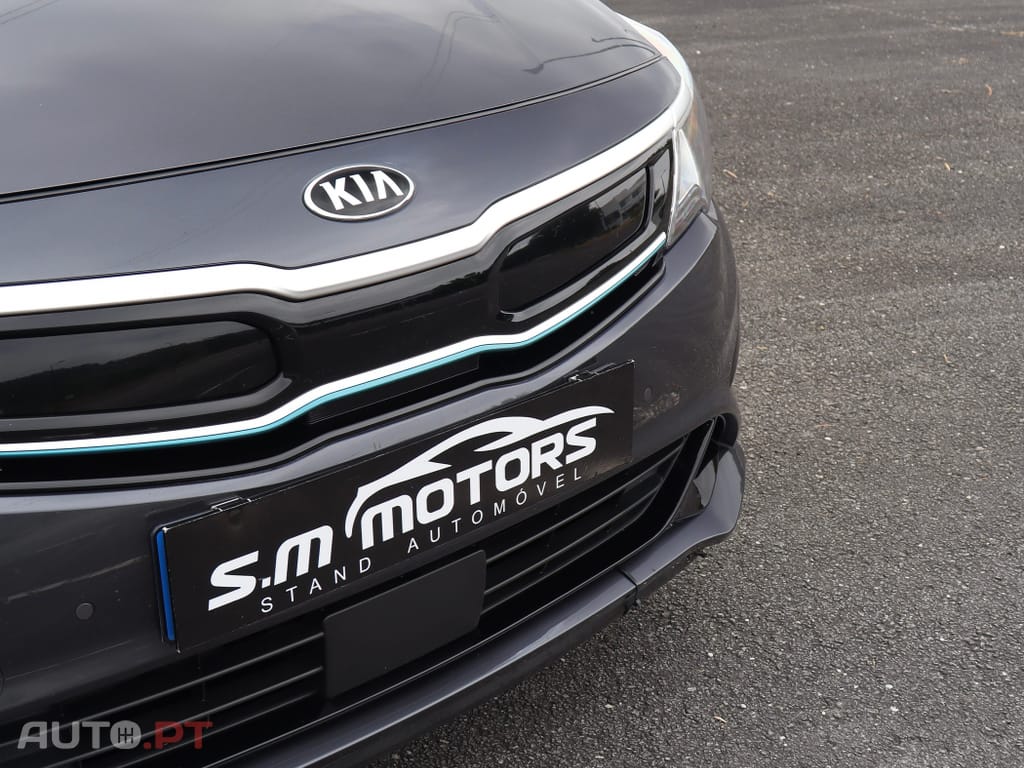 Kia Optima 2.0 CVVT PHEV