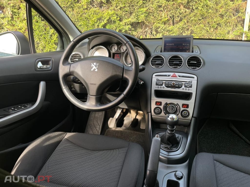 Peugeot 308 SW 1.6 HDi Premium CVM6