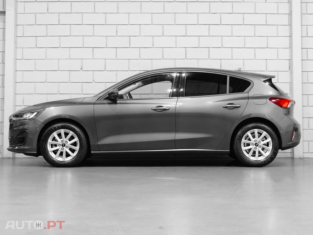 Ford Focus 1.0 EcoBoost MHEV Titanium