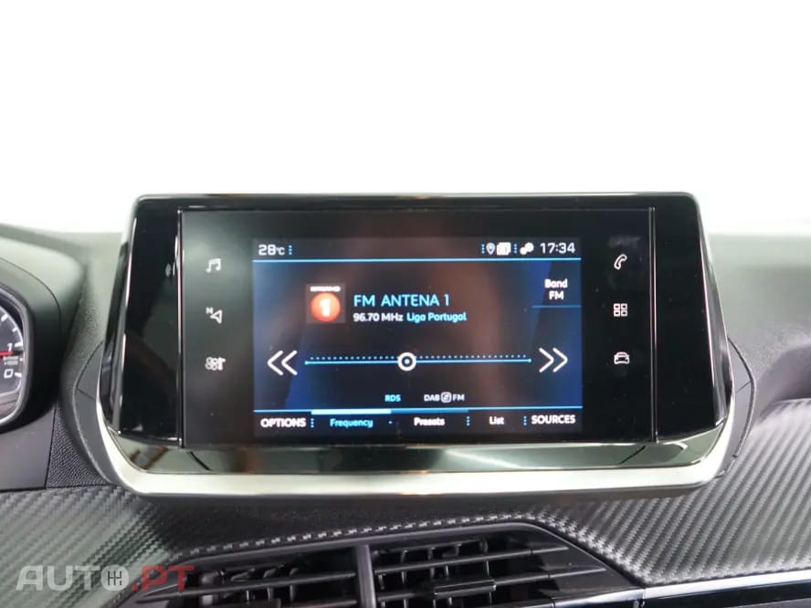 Peugeot 2008 1.2 PureTech Allure Pack