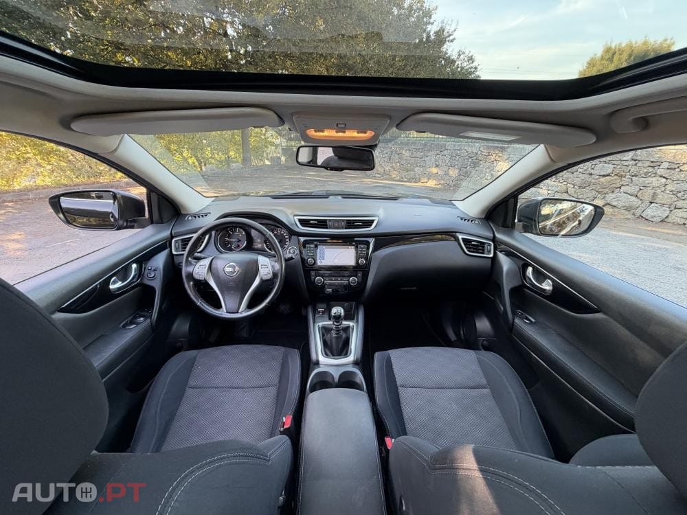 Nissan Qashqai 1.5 dCi N-Connecta 18