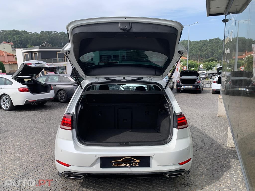 Volkswagen Golf 1.6 TDI R-Line