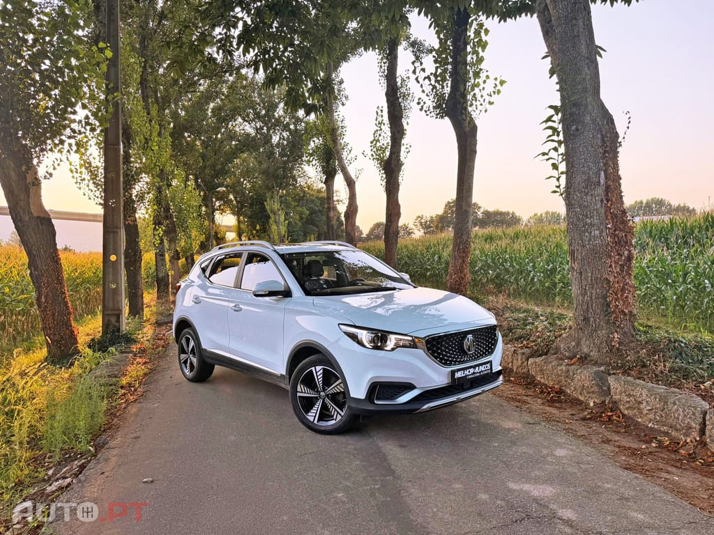 MG ZS EV Luxury