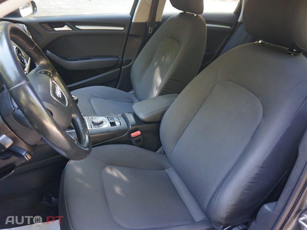 Audi A3 Sportback 1.6 TDI Attraction Ultra