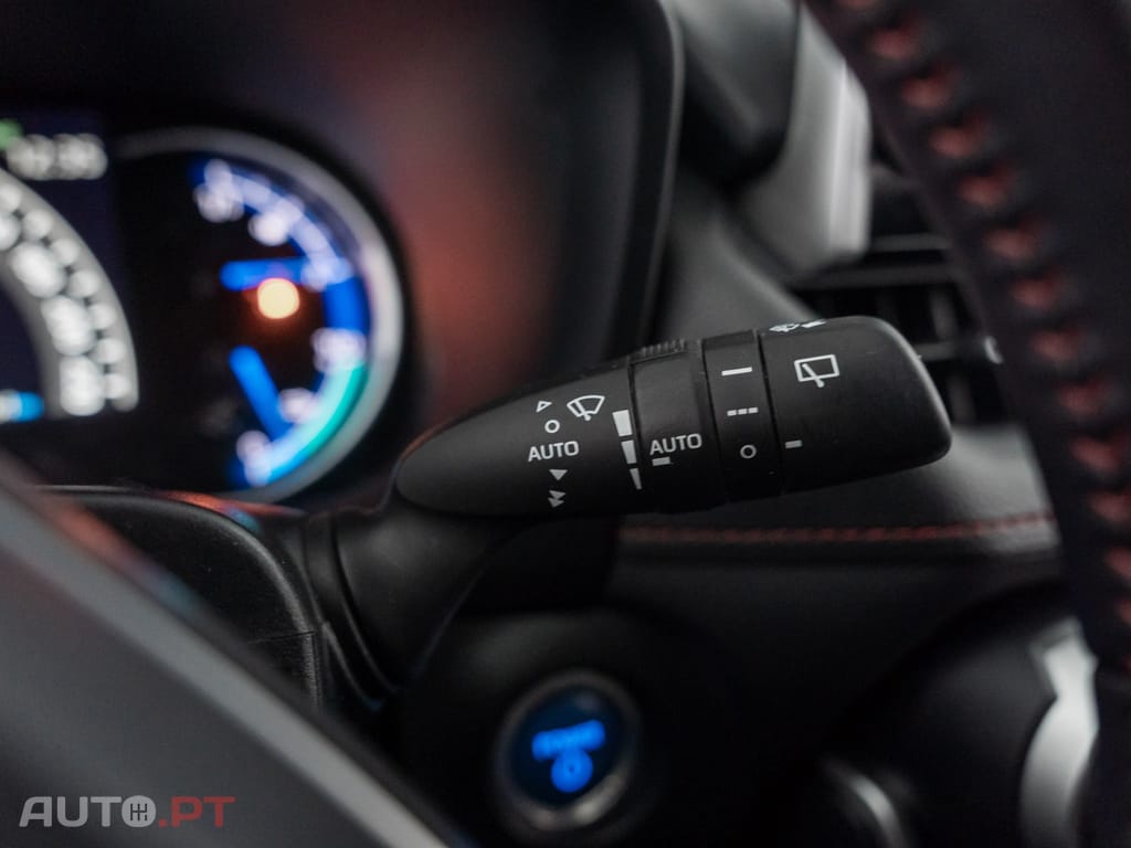 Toyota RAV4 2.5 HDF Plug-in Square Co.AWD-i