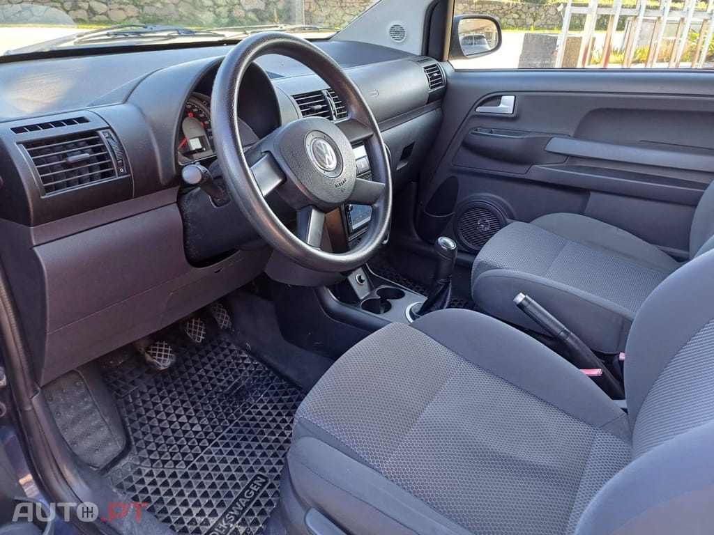 Volkswagen Fox 1.2 T.Liso Pack