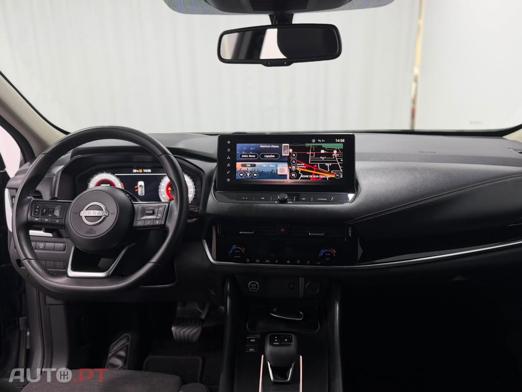 Nissan Qashqai 1.3 DIG-T N-Connecta LED Xtronic