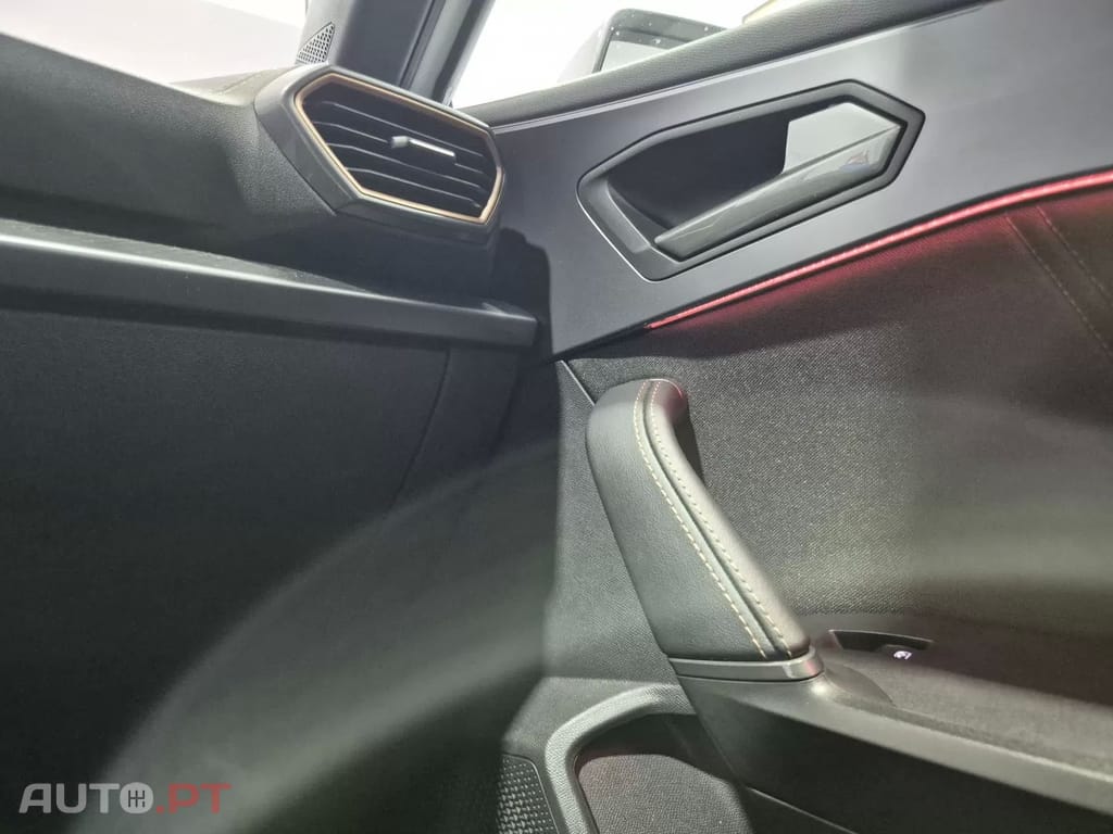 Cupra Leon 1.5 eTSI Tribe Edition DSG