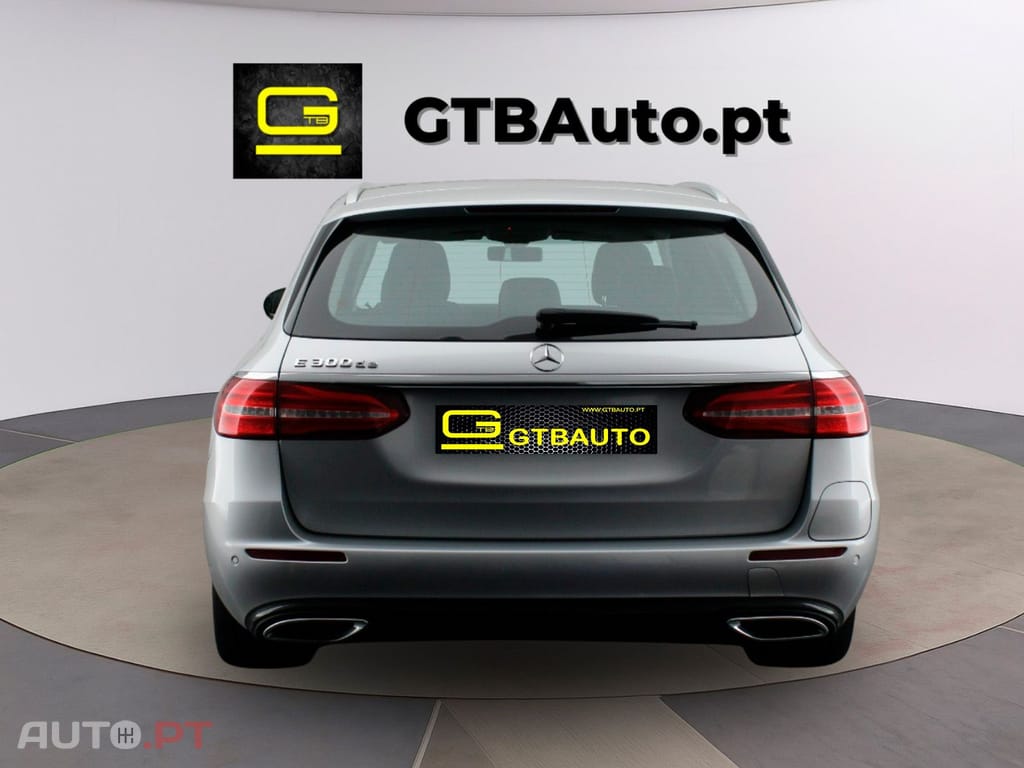 Mercedes-Benz E 300 De AVANTGARDE 