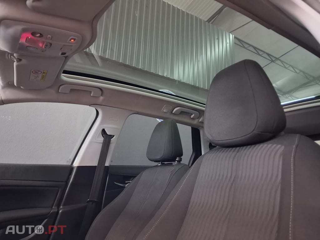 Peugeot 308 SW 1.6 HDi e-HDi Allure J17 CVM6