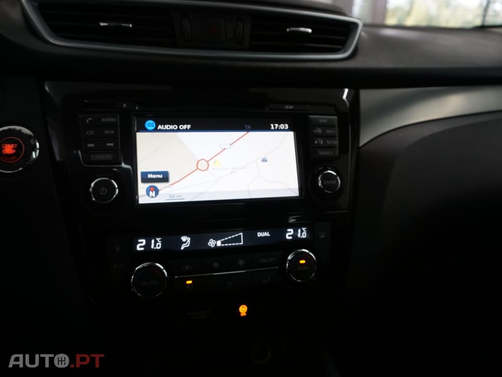 Nissan Qashqai 1.5 dCi N-Connecta 18