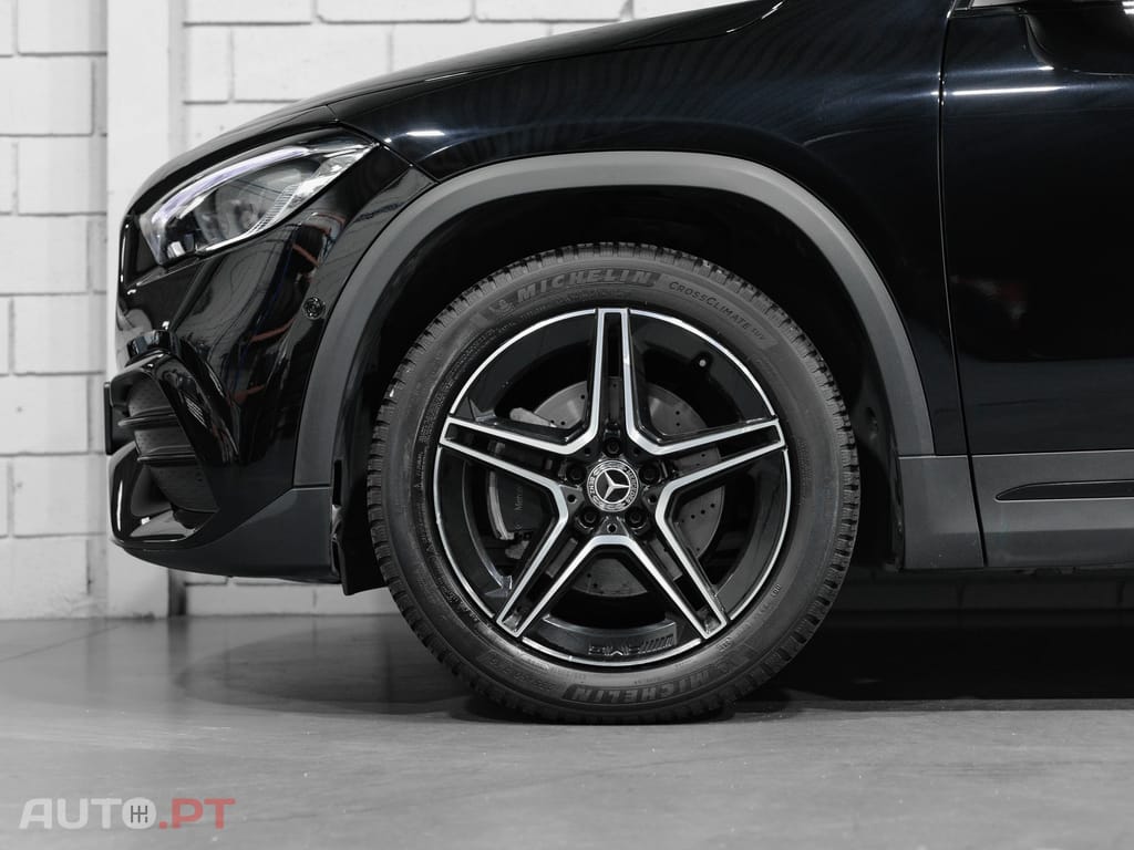 Mercedes-Benz GLA 250 e 8G-DCT AMG Line