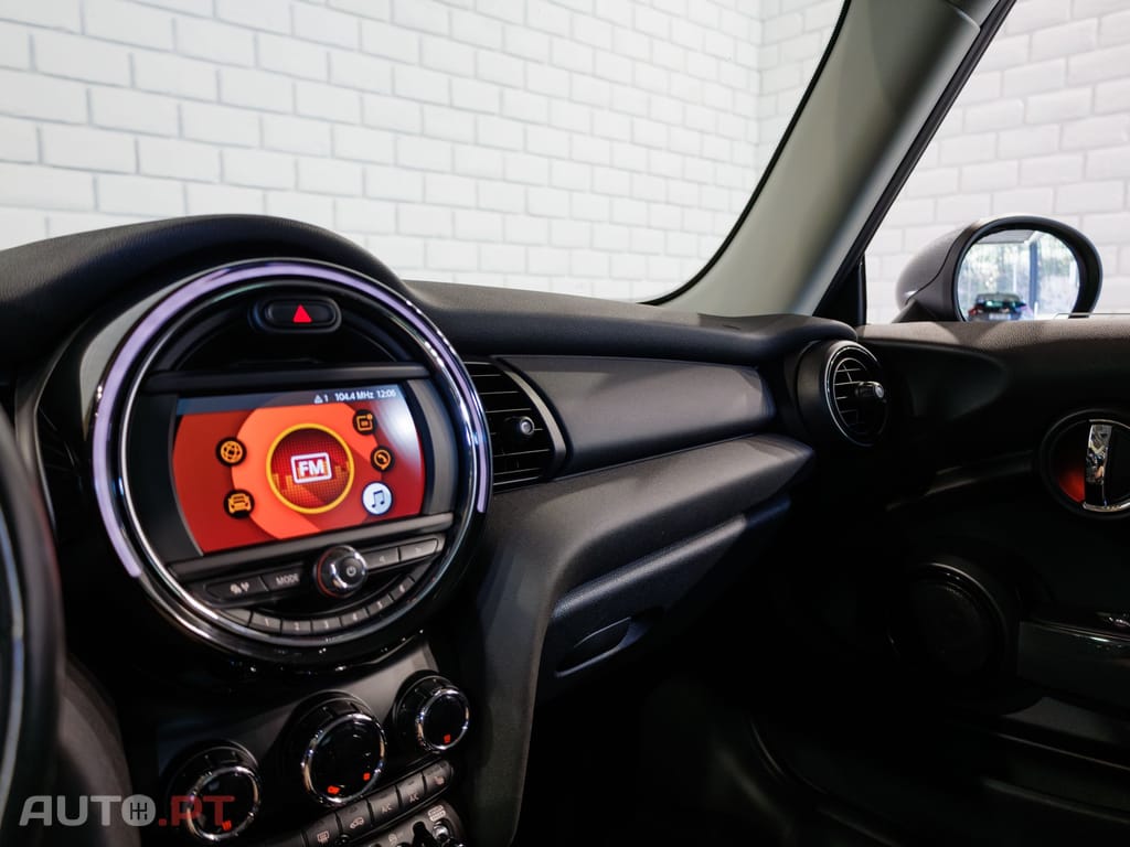 MINI Cooper One