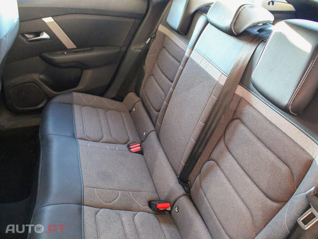 Citroen C4 PureTech 130 Stop&Start PLUS