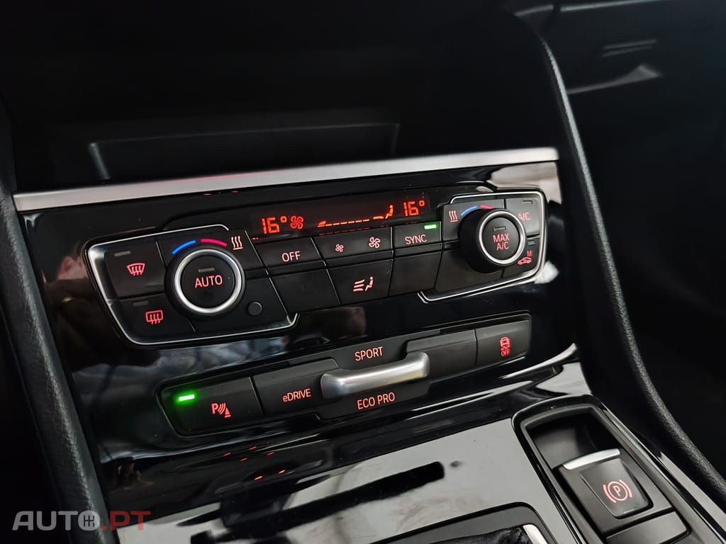 BMW 225 Line Sport
