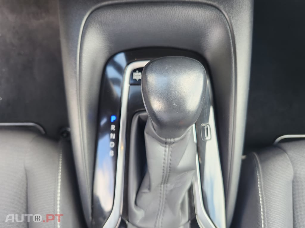 Toyota Corolla 1.8 Hybrid Comfort