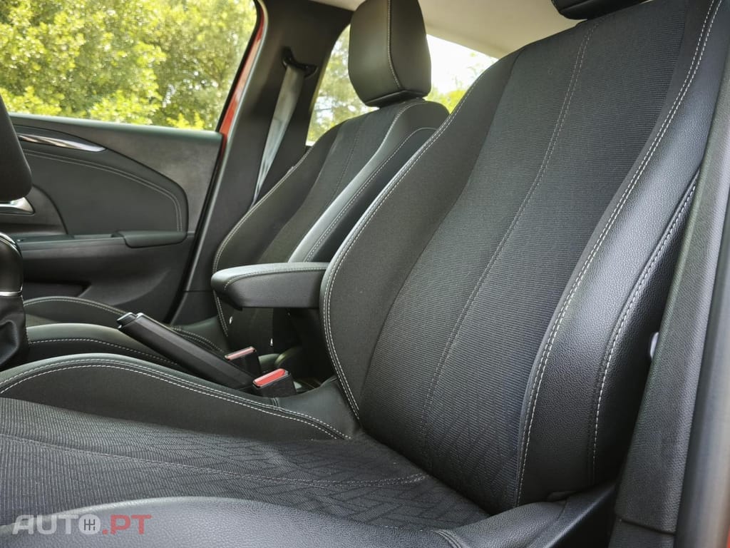 Opel Corsa 1.2 Elegance