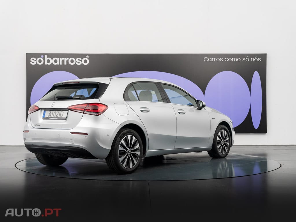 Mercedes-Benz A 250 e Style Plus