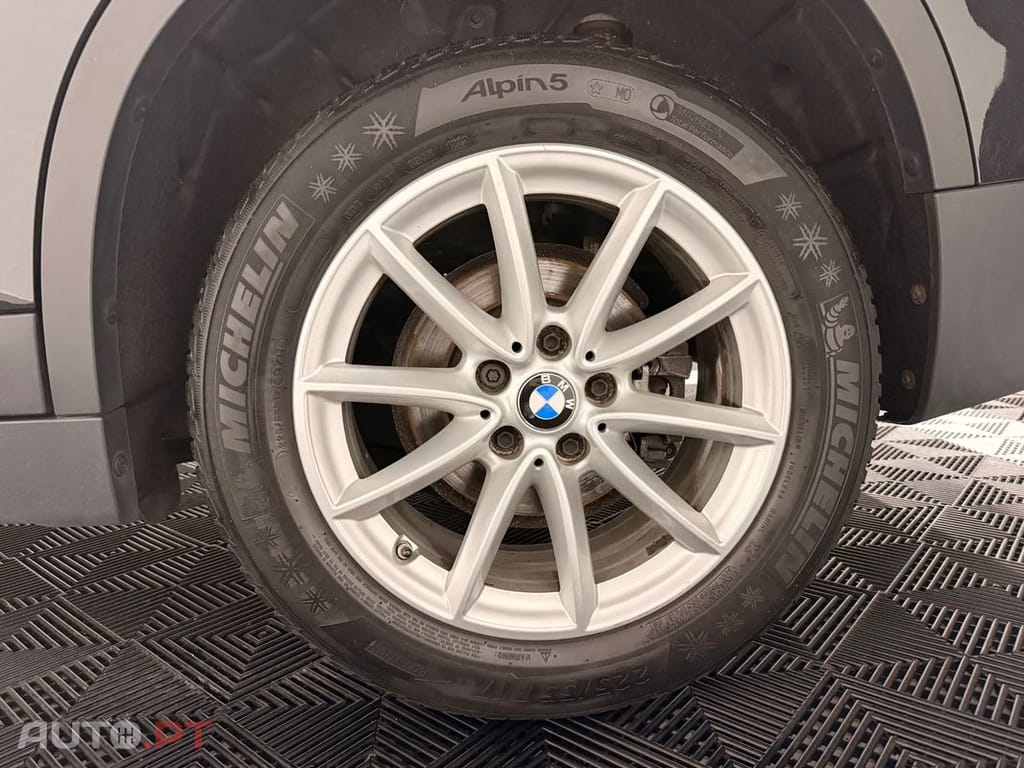 BMW X1 16 d sDrive Advantage