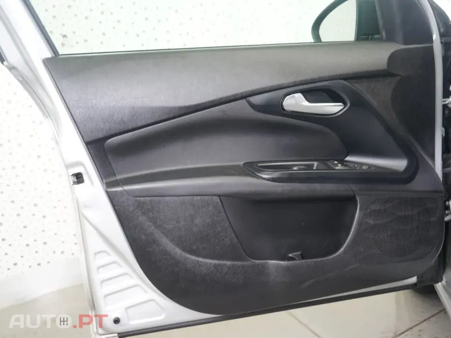 Fiat Tipo 1.3 M-Jet Lounge