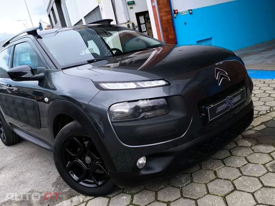 Citroen C4 Cactus 1.6 BlueHDi Shine