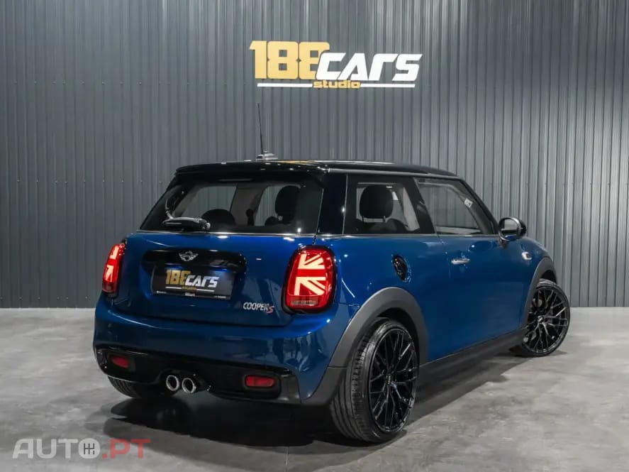 MINI Cooper Cooper S
