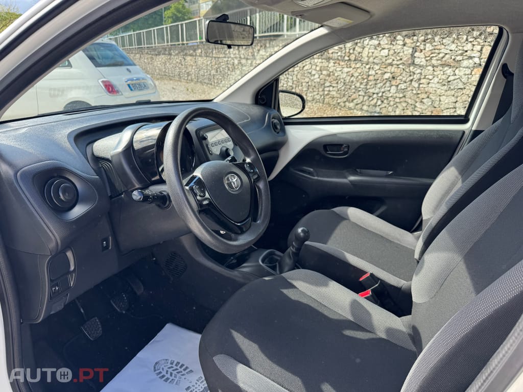 Toyota Aygo x