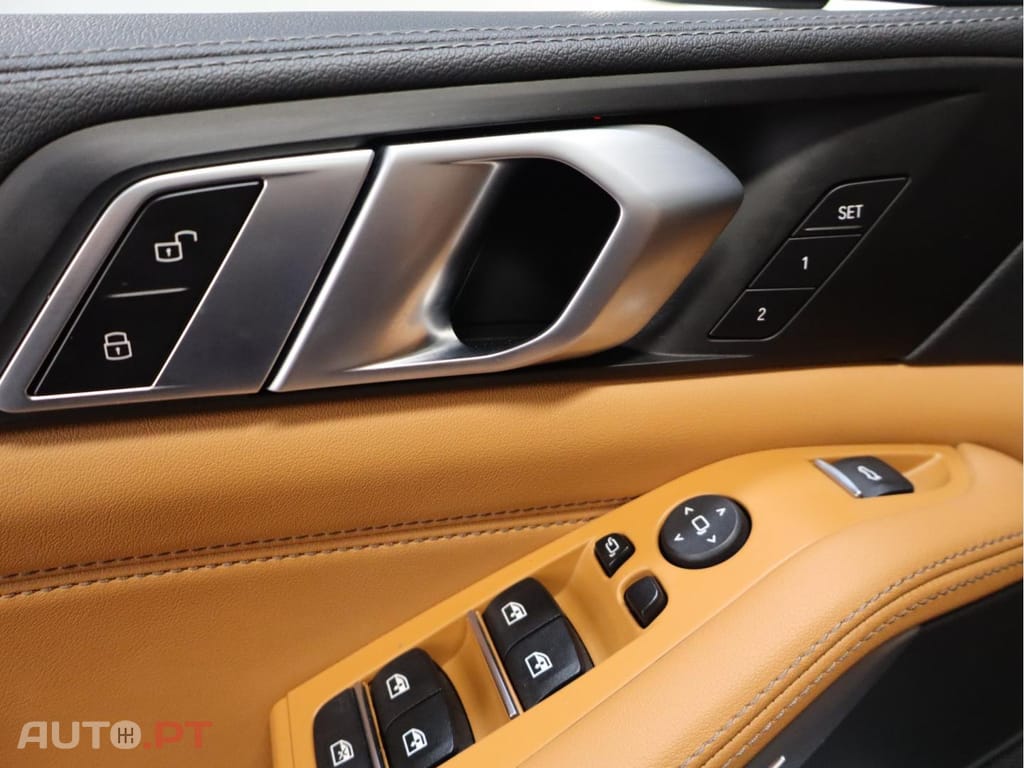 BMW X5  45 e xDrive Pack M