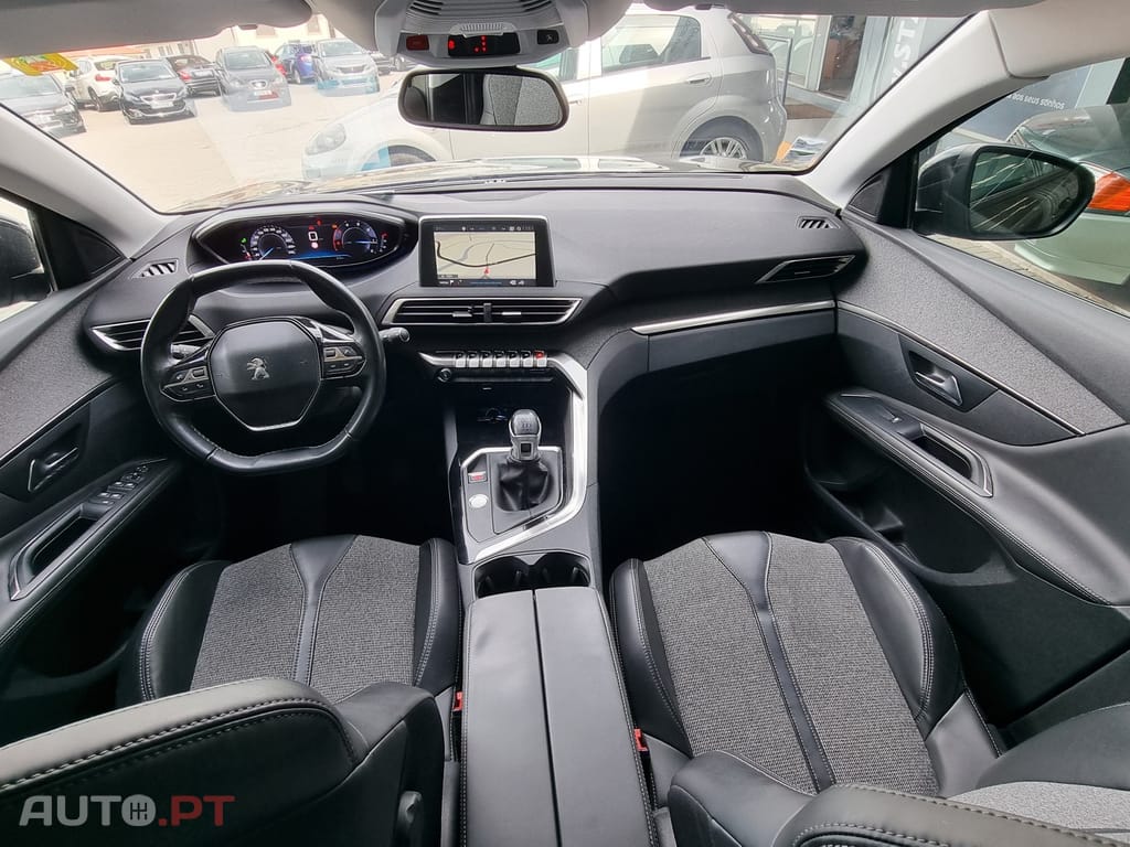 Peugeot 3008 1.6 BlueHDi Allure