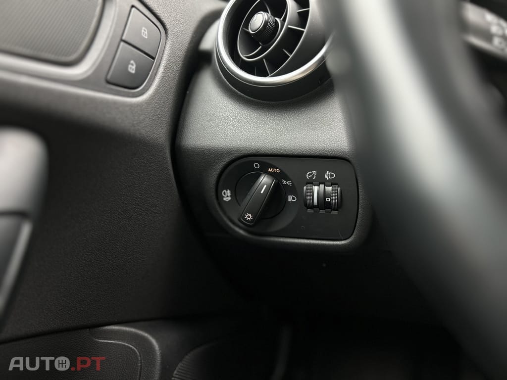 Audi A1 1.4 TDI - Navi Klima