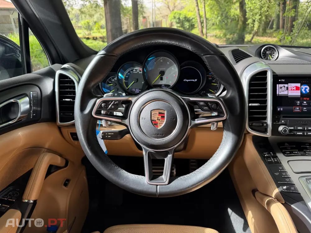 Porsche Cayenne S E-Hybrid Platinum Edition