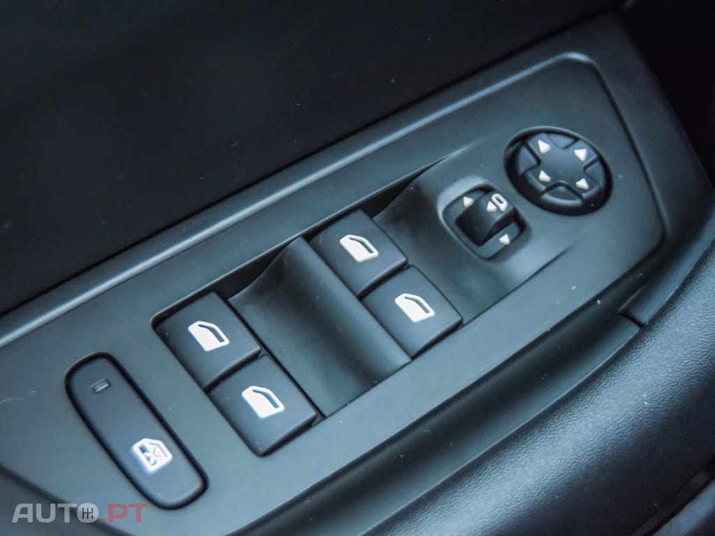 Peugeot 508 1.6 Hybrid Allure Pack e-EAT8
