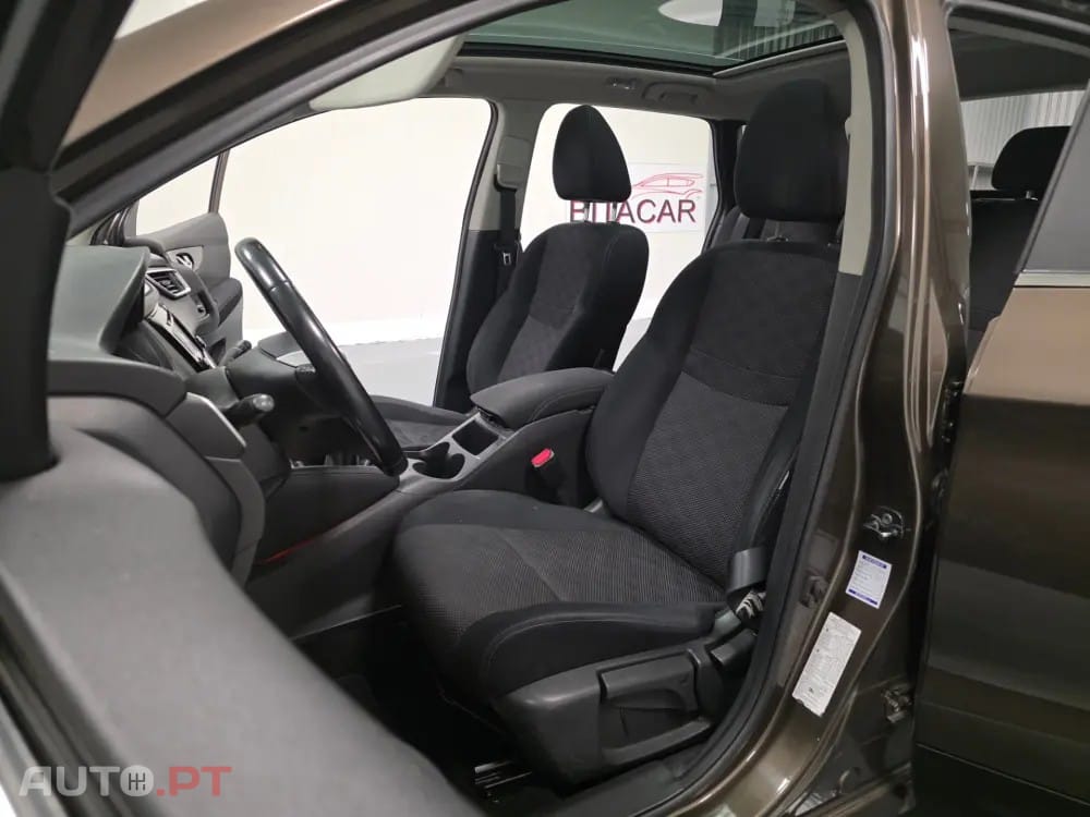 Nissan Qashqai 1.5 dCi N-Connecta Led