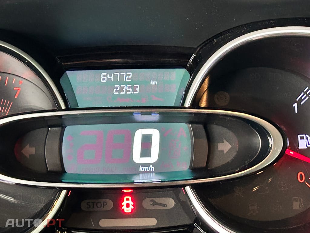 Renault Clio 0.9 TCE LIMITED BI-FUEL
