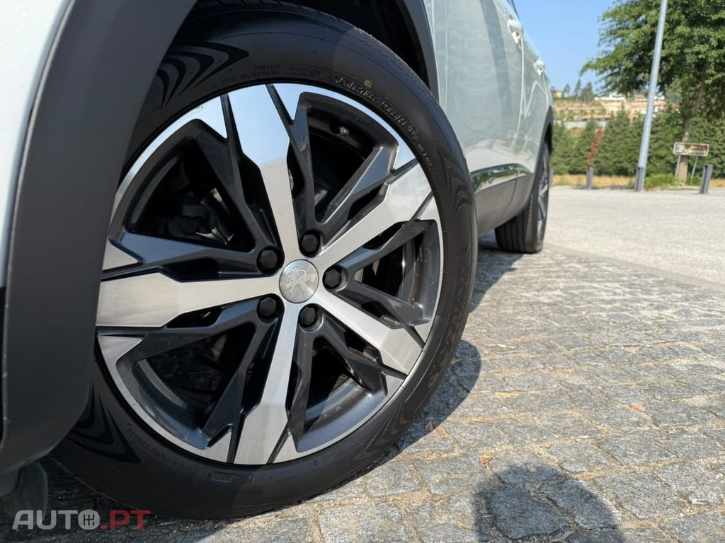 Peugeot 3008 1.6 BlueHDi Allure