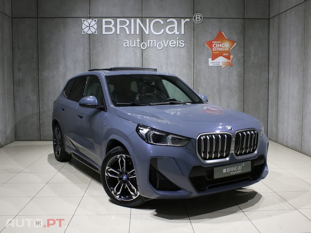 BMW iX1 xDrive30 Pack Desportivo M