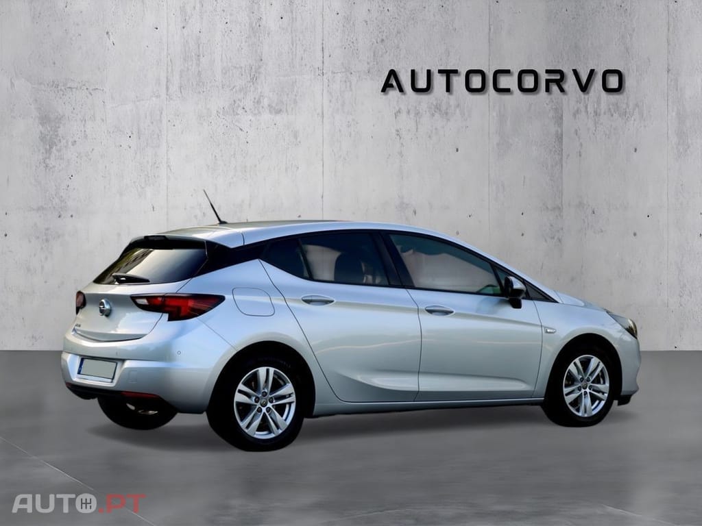 Opel Astra 1.2 T Design & Tech S/S
