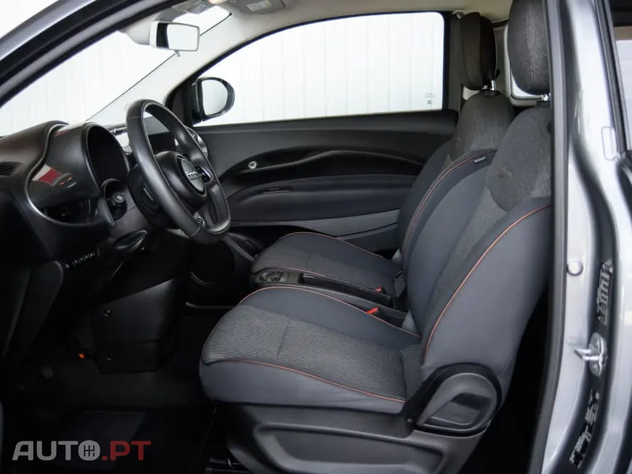 Fiat 500e 42 kWh Icon