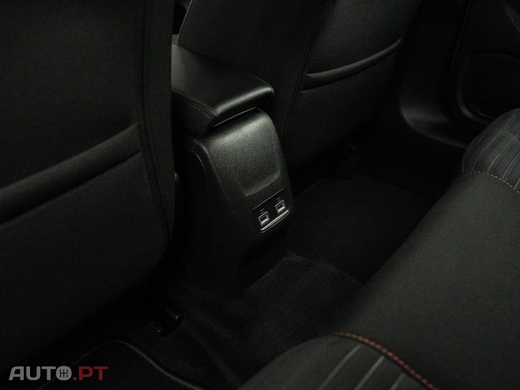 Peugeot E-208 50 kWh Active Pack