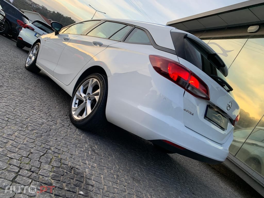 Opel Astra Sports Tourer 1.5 D Business Edition S/S