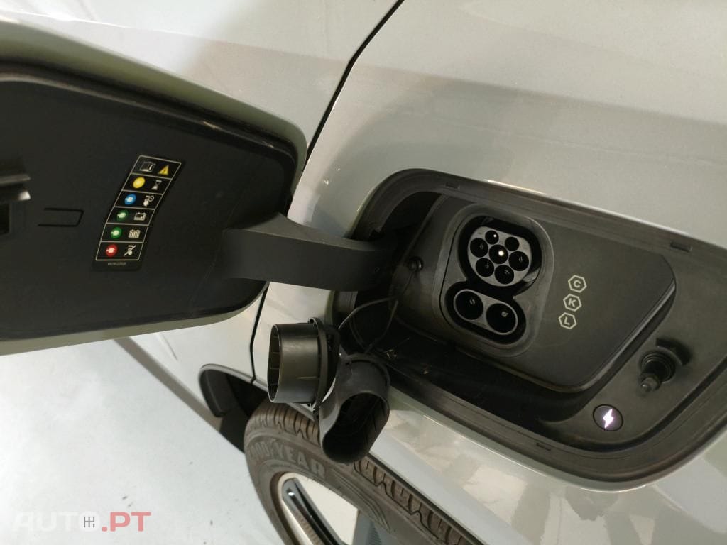 Volvo EX30 51 kWh Single Motor Core