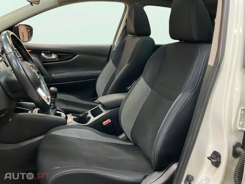 Nissan Qashqai Acenta Connect