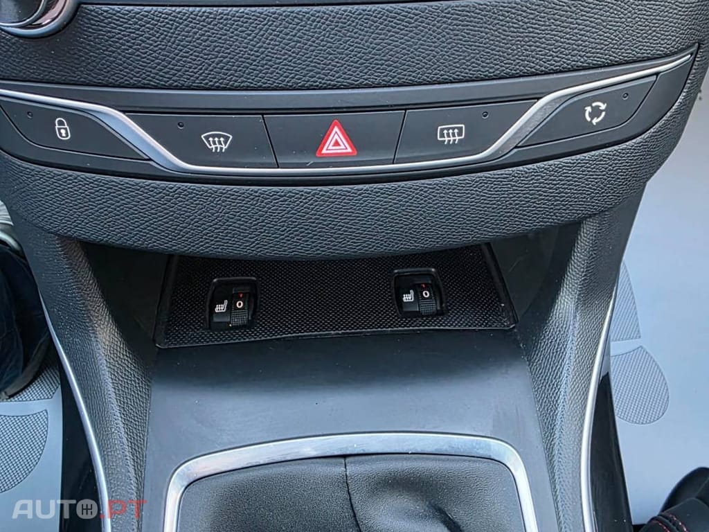 Peugeot 308 1.2 PureTech GT