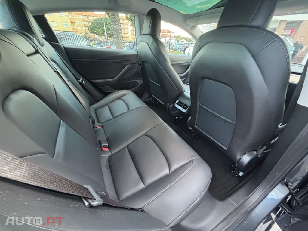 Tesla Model 3 Tração Traseira Premium