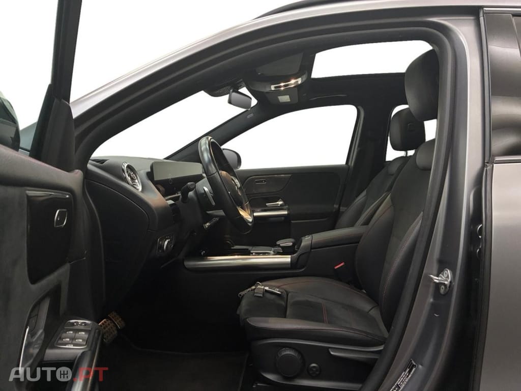 Mercedes-Benz GLA 200 AMG Line