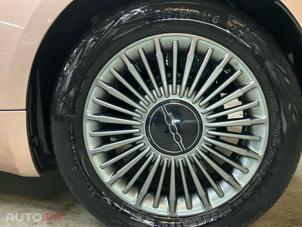 Fiat 500e Icon Plus 42 KWh