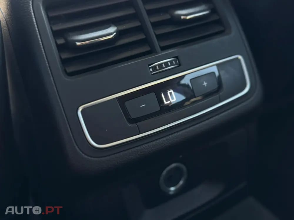 Audi A4 2.0 TDI multitronic Business Line