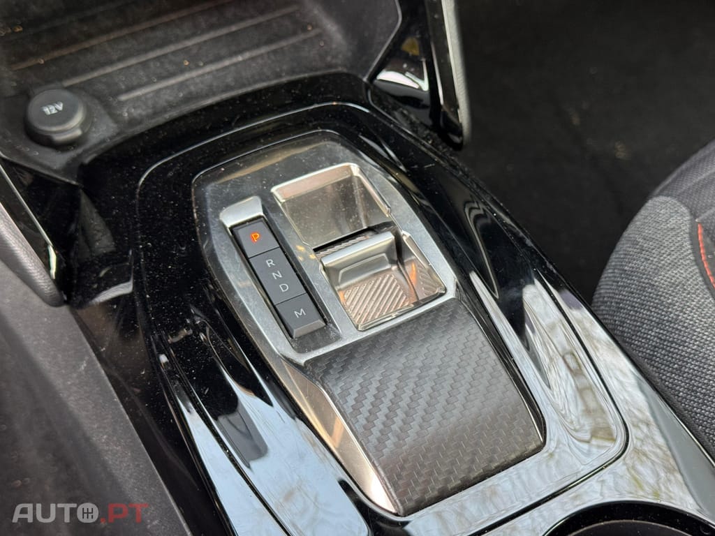 Peugeot 2008 1.2 PureTech Allure Pack EAT8