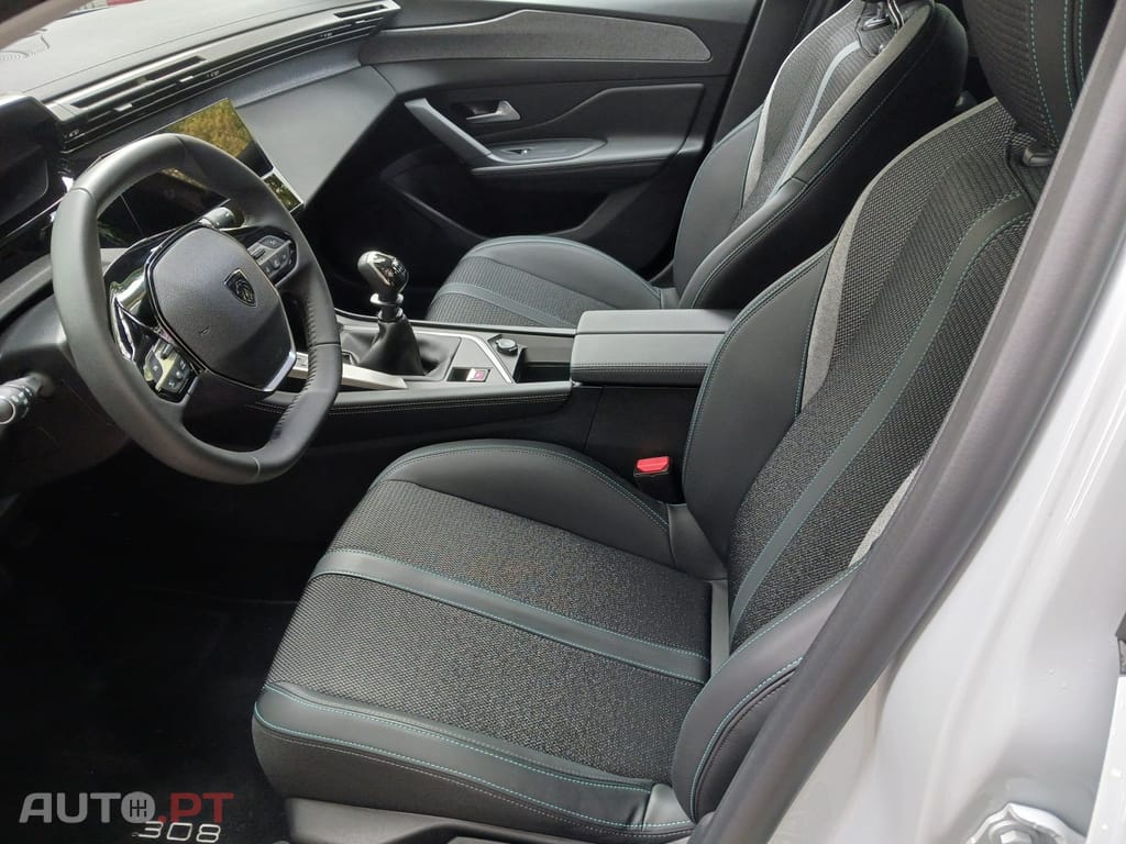 Peugeot 308 1.2 PureTech Allure Pack