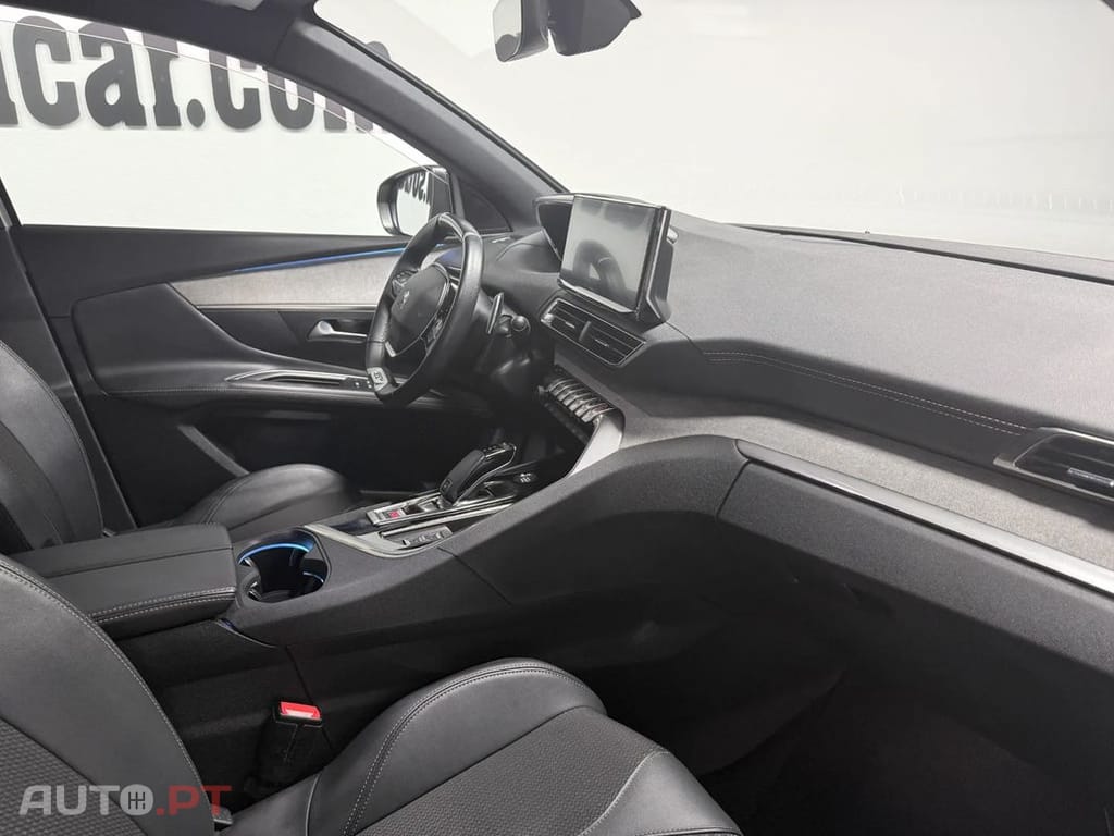 Peugeot 3008 1.2 PureTech GT EAT8